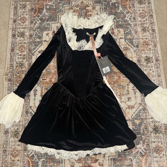 House of CB Czarina Dress NWT - Picture 2 of 4